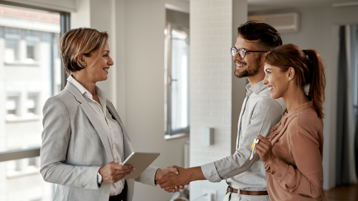 Pourquoi suivre une formation certifiée pour devenir agent négociateur immobilier ?